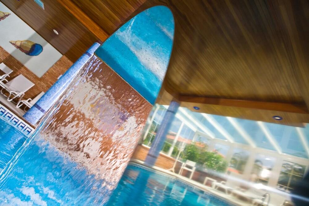 Cabicastro Aparthotel 3*