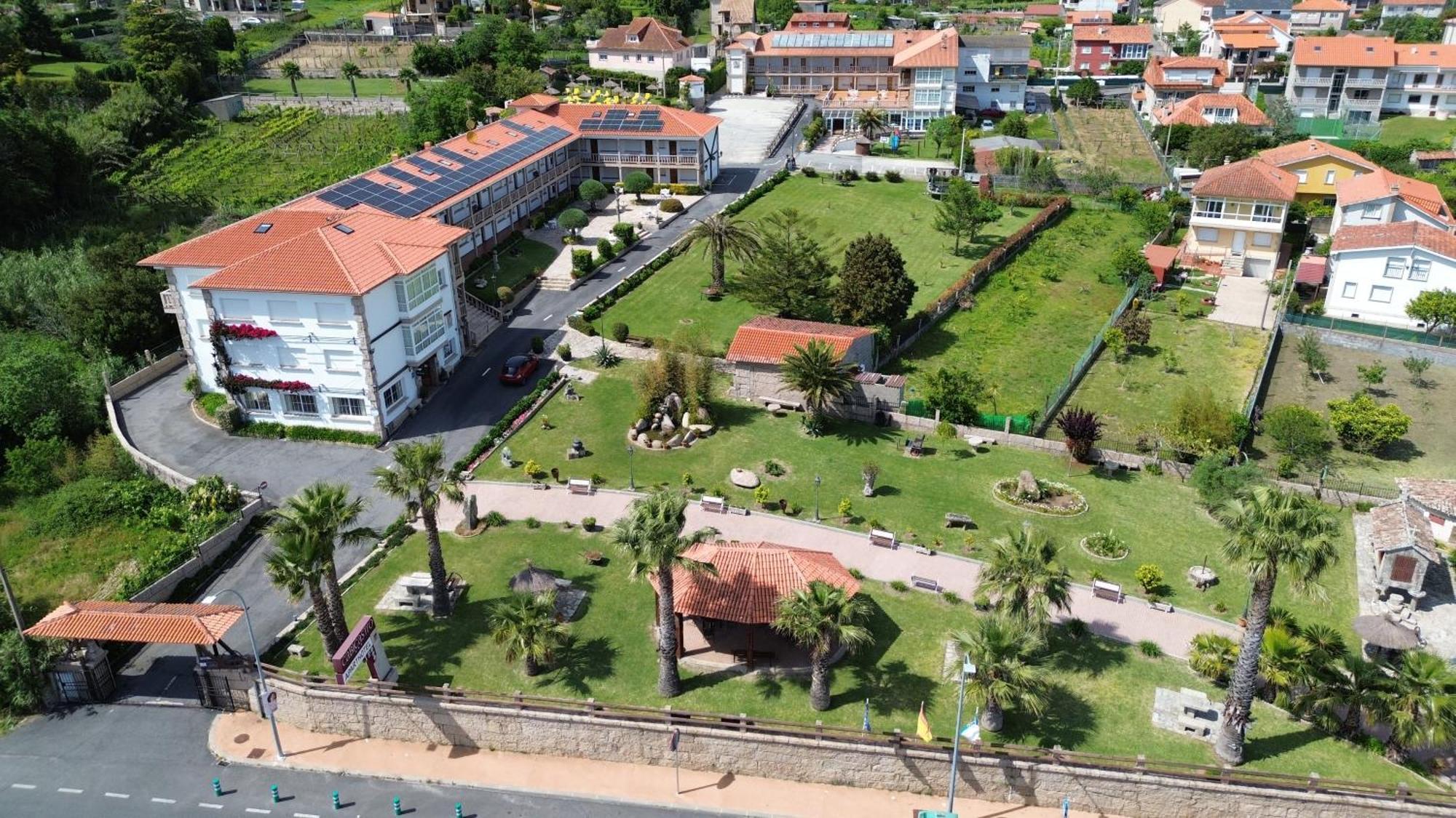 Cabicastro Hotel apartamentowy Portonovo