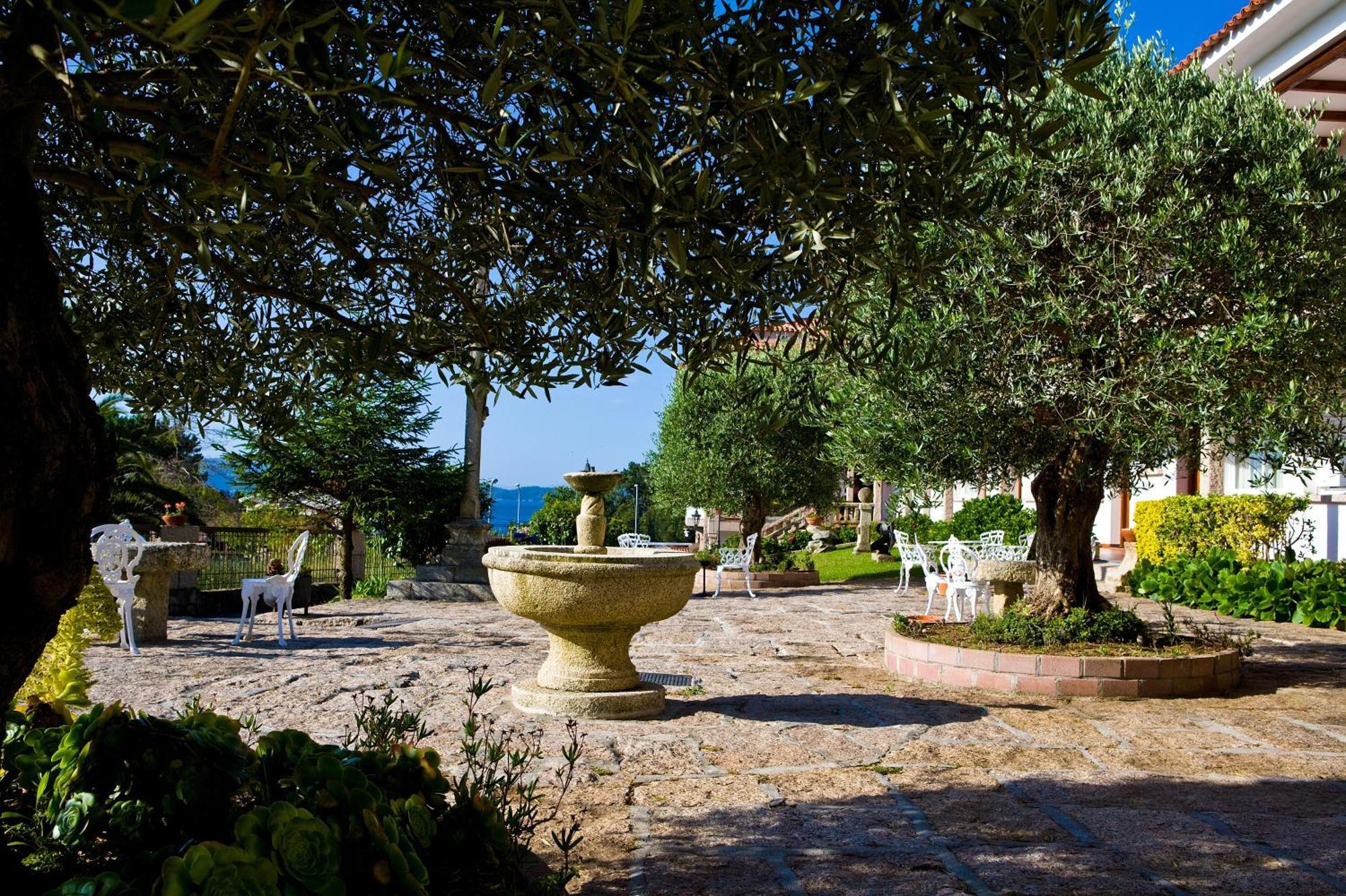 Aparthotel Cabicastro 3*